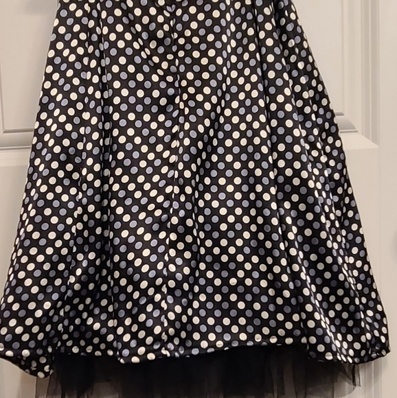 Semi Formal Dress - Picture 11 of 11